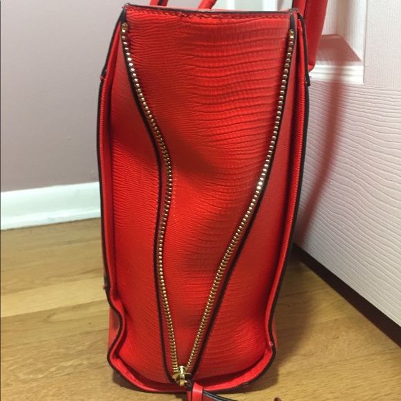 Large Aldo Tote - Picture 5 of 8